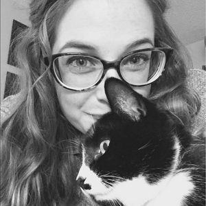 Meet your Posher, Leah