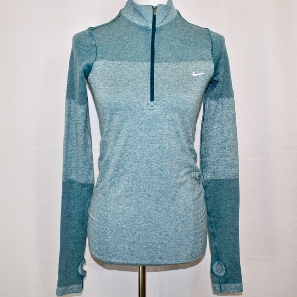 Nike Tops - NWOT Nike Drifit Knit Half-Zip