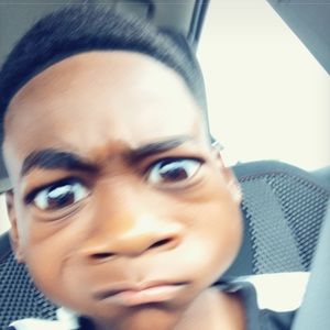 Meet your Posher, Amari