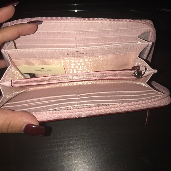 Kate Spade Wallet - Picture 2 of 3