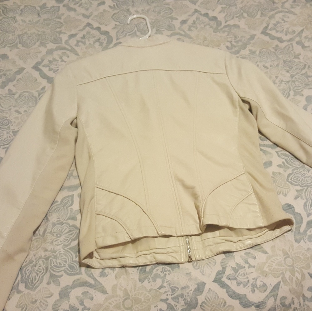 White Express jacket - Picture 2 of 4