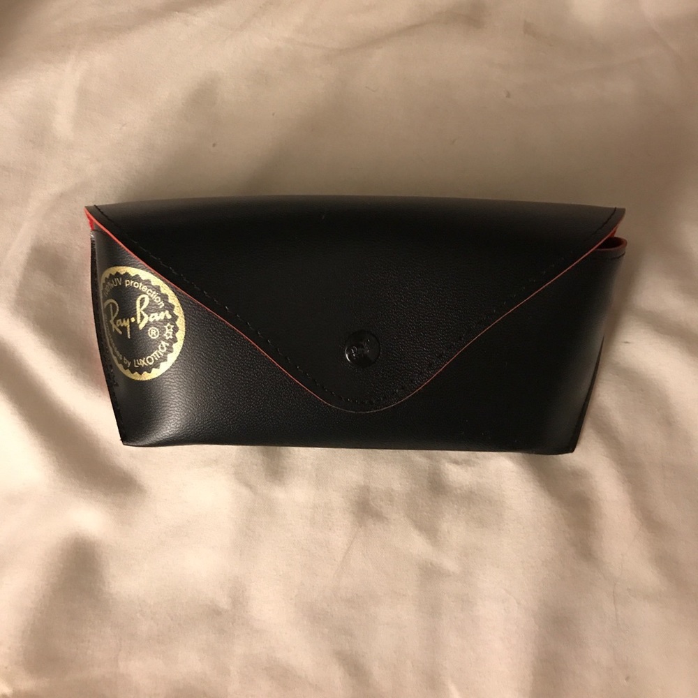 Ray-Ban case