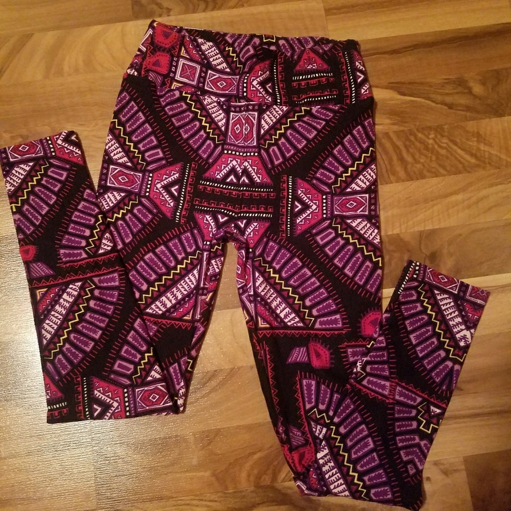 LuLaRoe Leggings (sold)