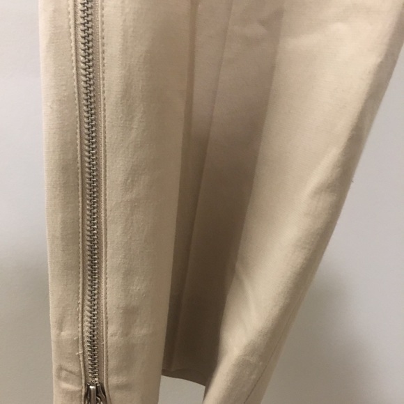 Ann Taylor cropped, pleated trousers - Picture 3 of 5