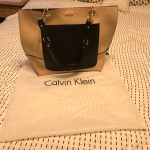 New Reversible Calvin Klein