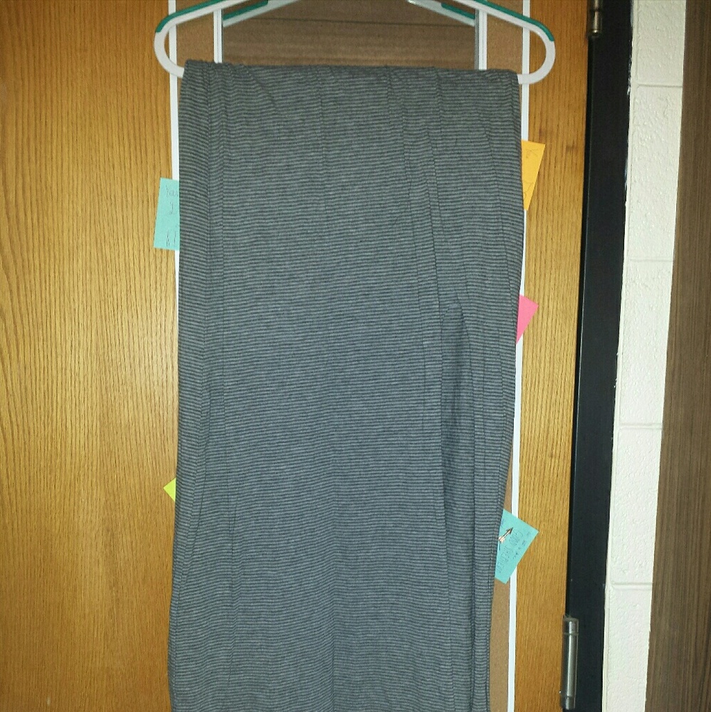 American Eagle Maxi skirt