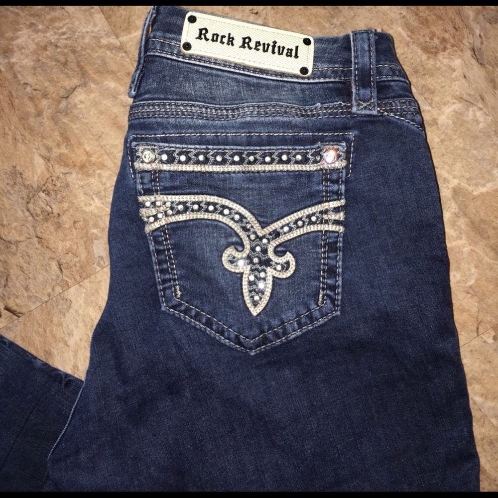 Rock revival women's size 32 boot cut jeans