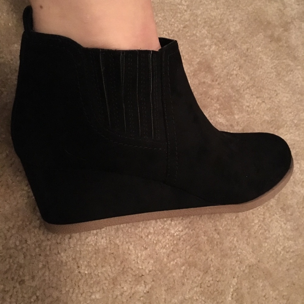 Never worn black suede boot wedges!