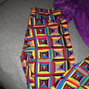 Lularoe leggings OS WILL TAKE OFFERS!!