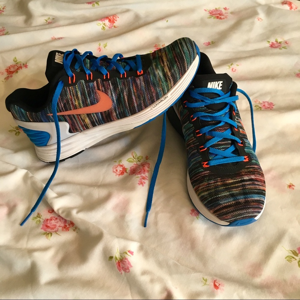 nike running shoe