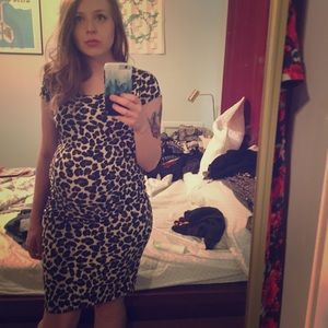 H&m leopard body con maternity dress