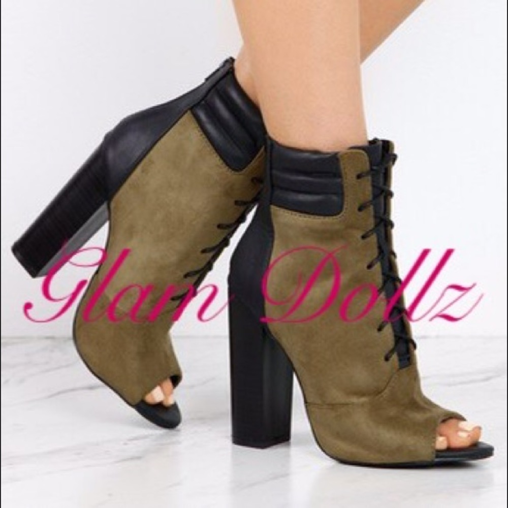 Glam booties 🍂🍁