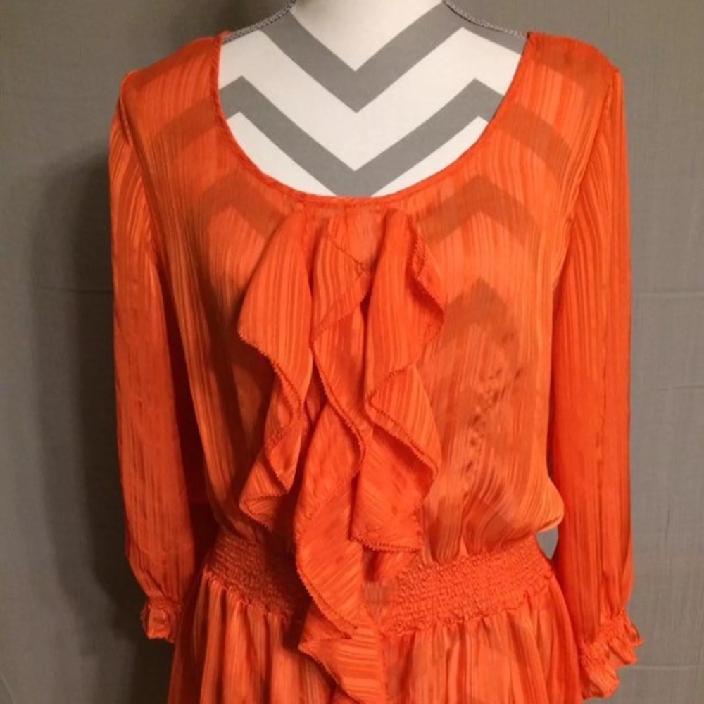 Attention XL Sheer Blouse Elastic Flare
Poly blend