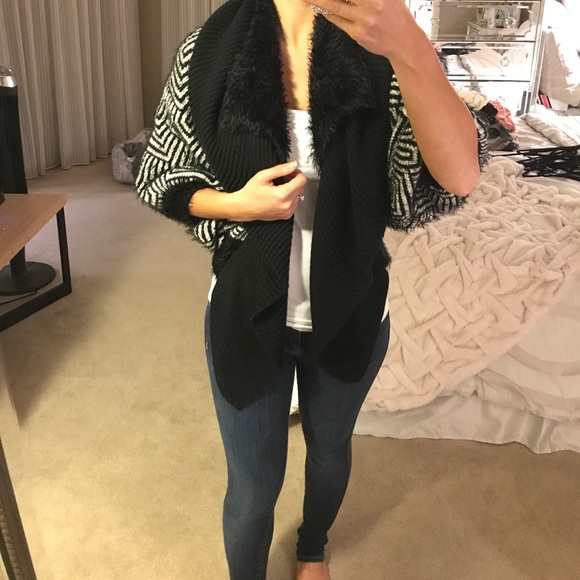 Bubble sleeve eyelash cardigan sweater - Picture 4 of 6