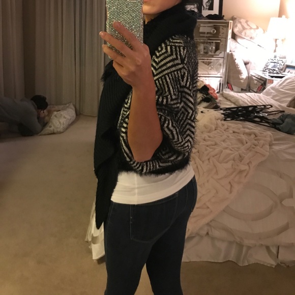 Bubble sleeve eyelash cardigan sweater - Picture 5 of 6