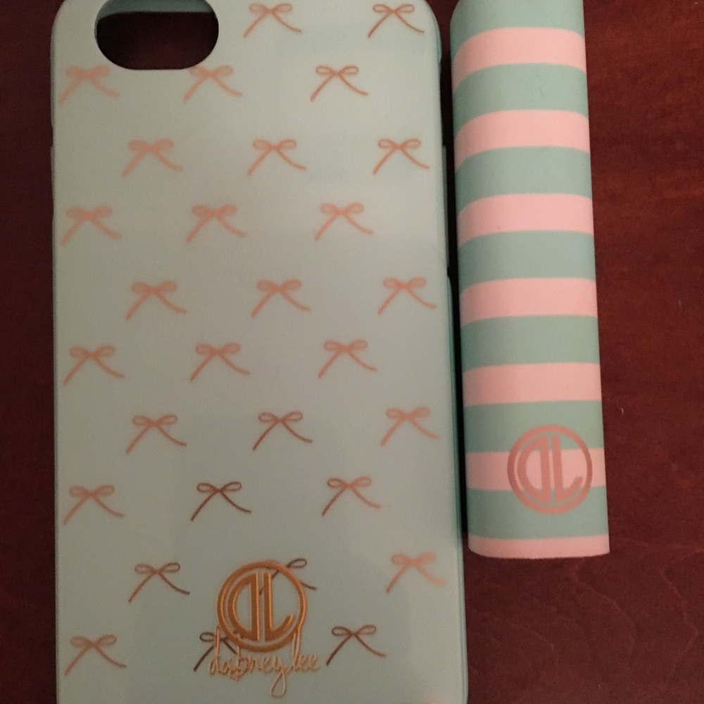 Dabney lee phone case and batery pack