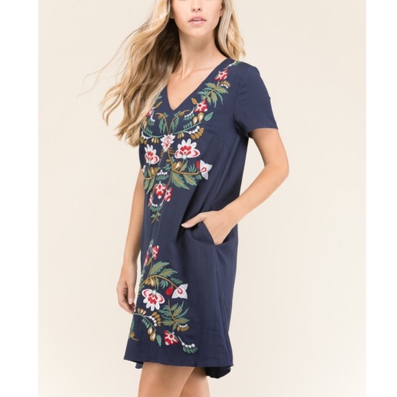 $5 SALE | Navy Floral Embroidered Shift Dress (D2) - Picture 6 of 7