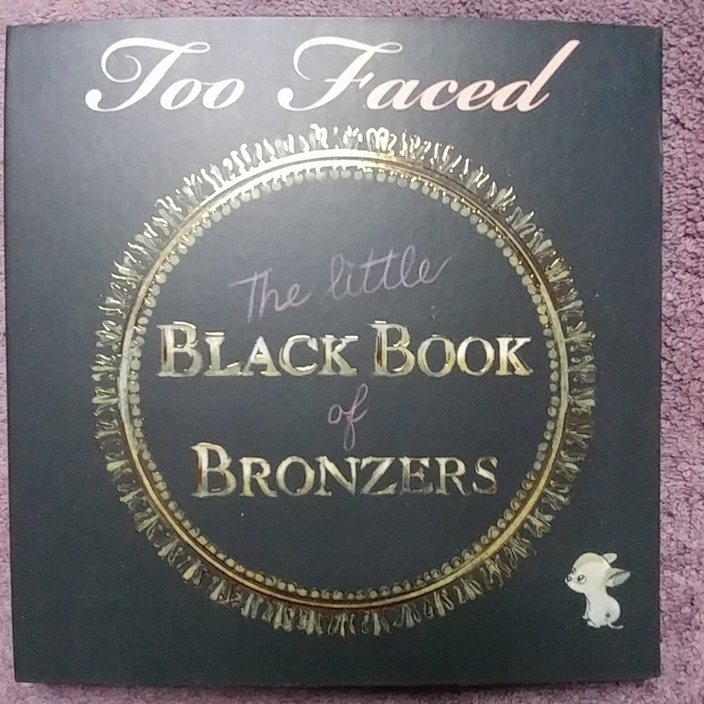 Too Faced The little Black Book