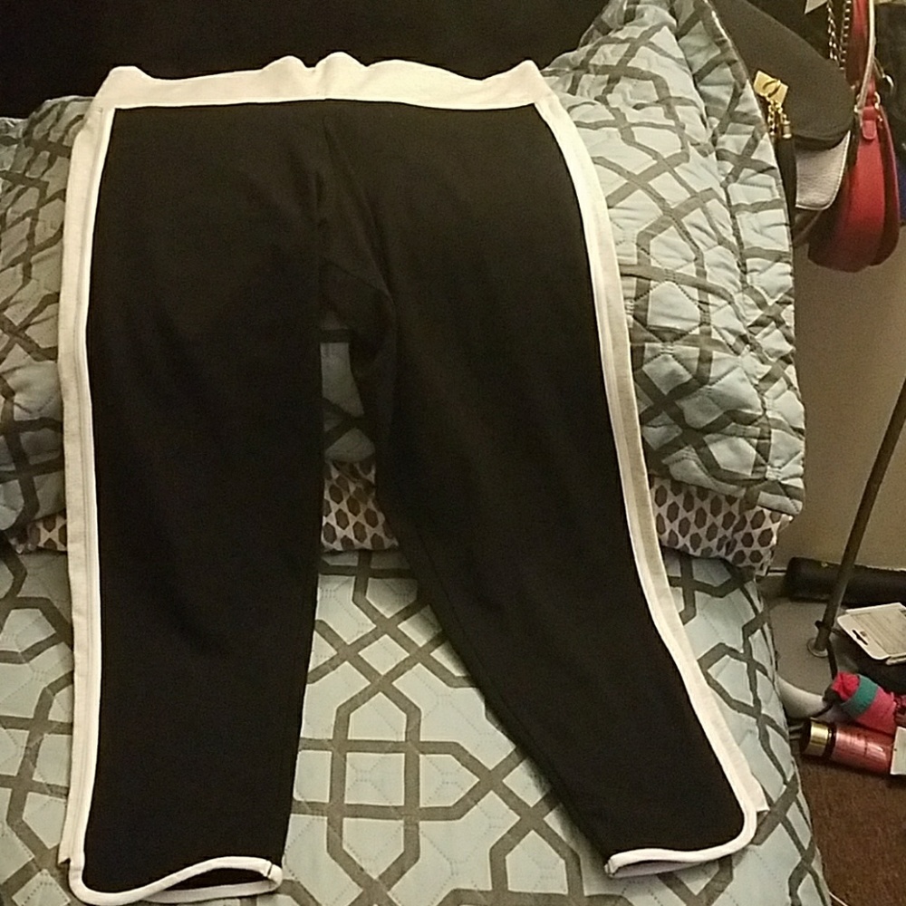 Pink yoga pants