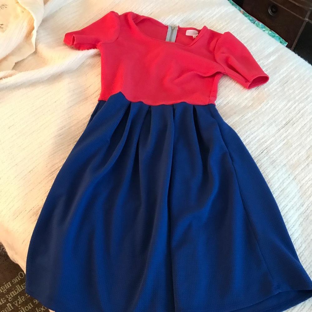 Lularoe Amelia