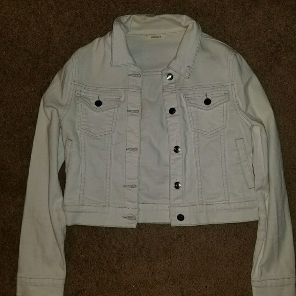 White jean jacket! - Picture 1 of 1