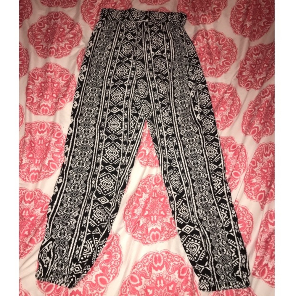 Black and White Harm Pants