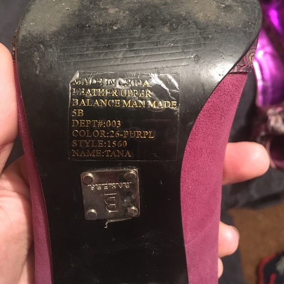 Purple high heels. Size 5 in women's. - Picture 3 of 7