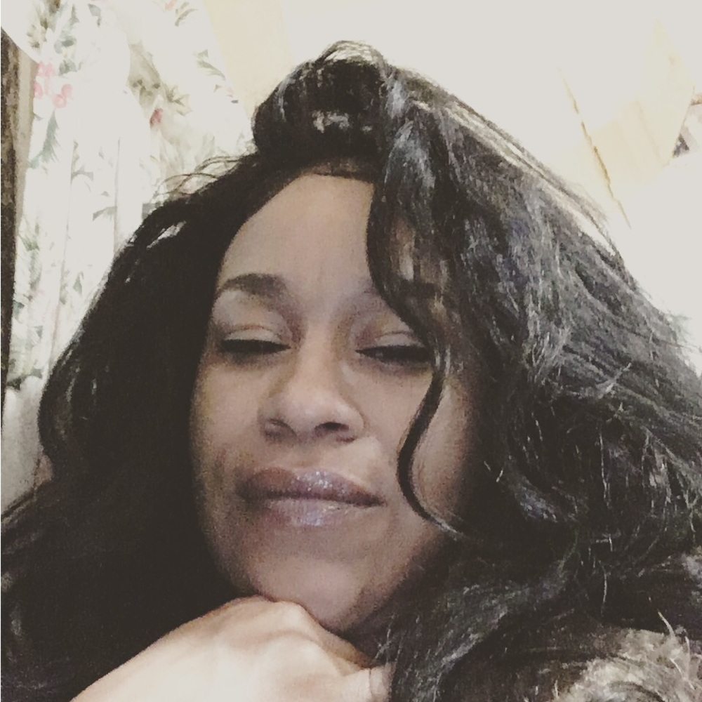 Meet your Posher, Glenda