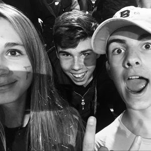 Meet your Posher, Sam