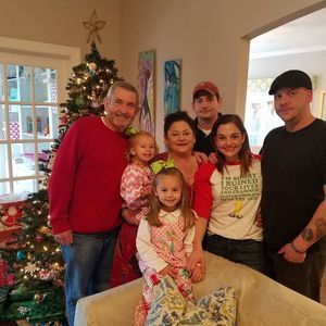 Meet your Posher, Dee