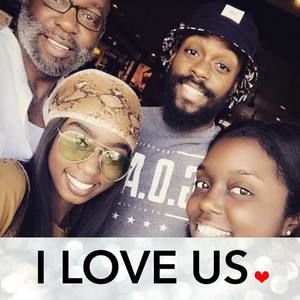 Meet your Posher, Gregory