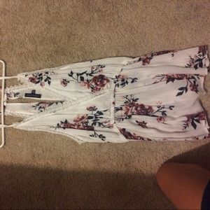 Kendall + Kylie tank top