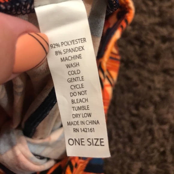 Lularoe orange geometric OS leggings - Picture 5 of 6