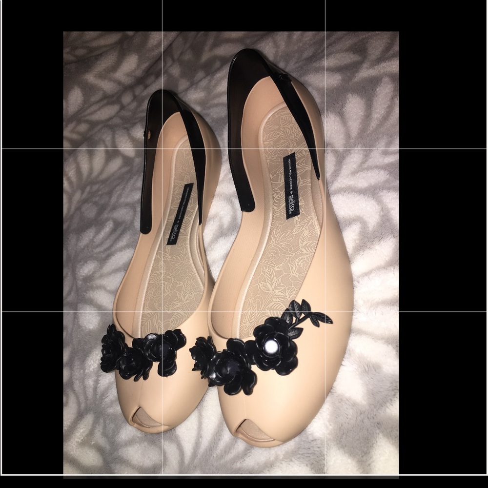✨✨Melissa women's flower Queen Herchcovitch✨✨