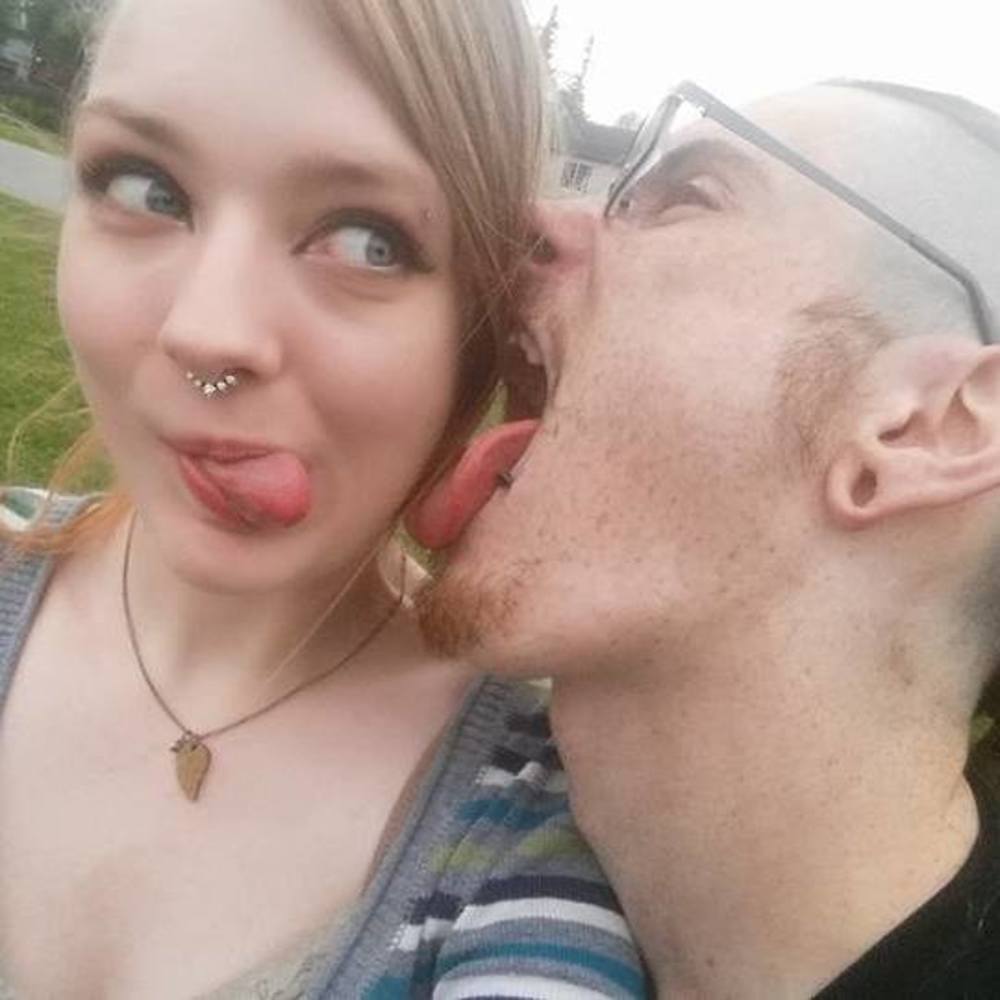 Meet your Posher, Aurora