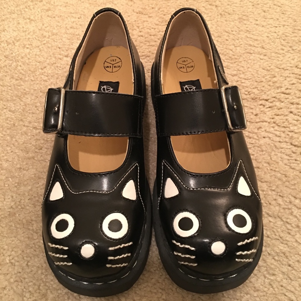 New w/o box T.U.K kitty women's leather loafer