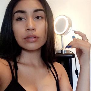 Meet your Posher, Jënny