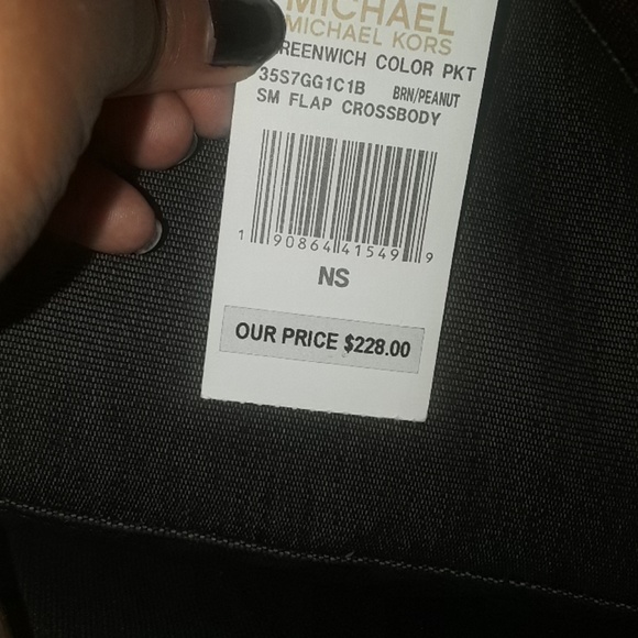 Michael kors crossbody bag - Picture 4 of 4