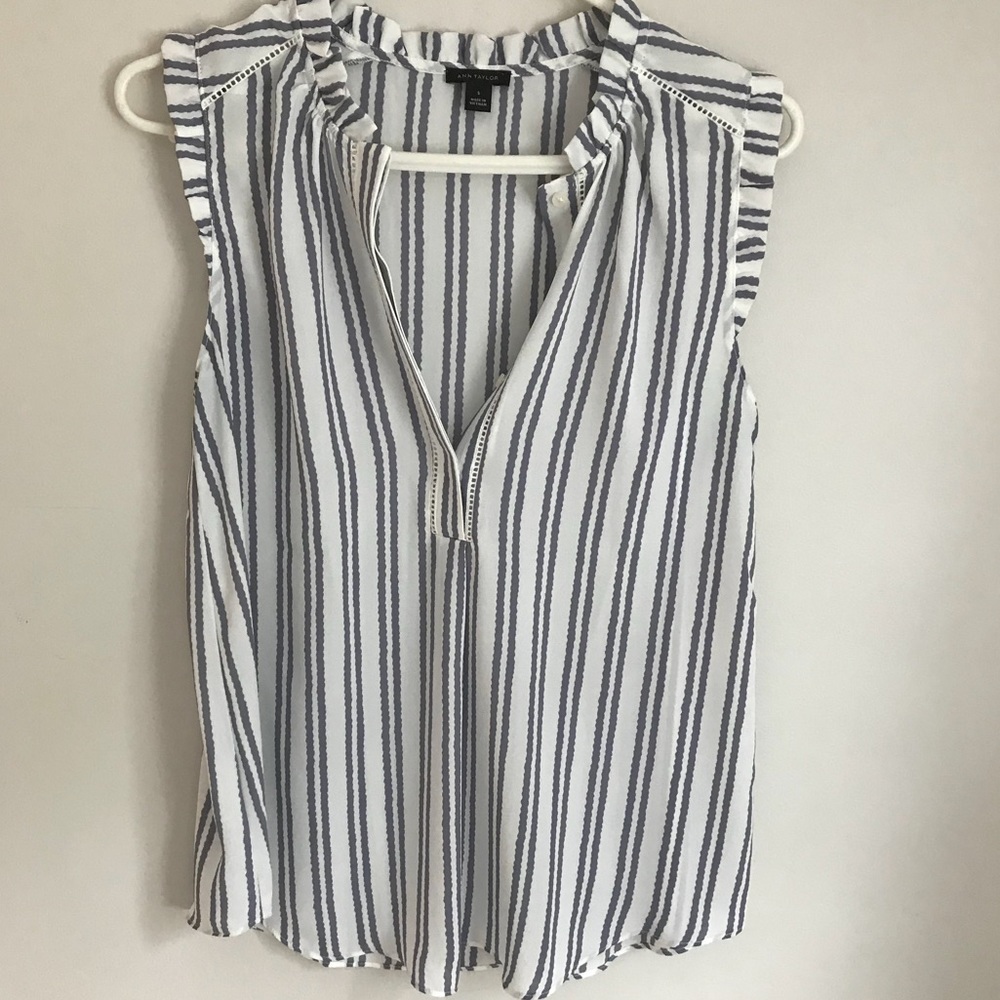 Ann Taylor Poly Silk Blouse Almost New!