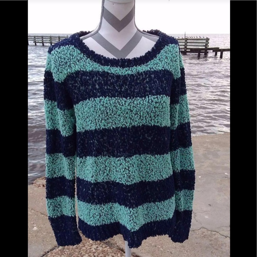 Arizona Jeans Size XL Sweater Striped
Super comfy