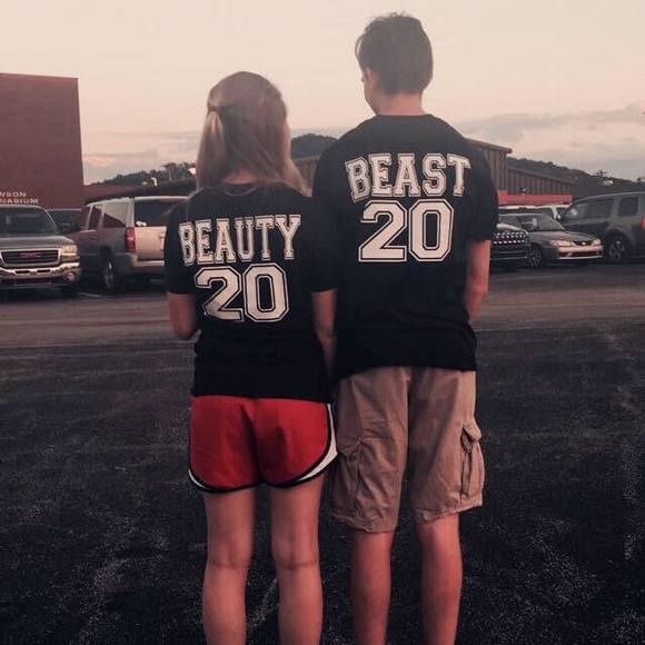 Meet your Posher, Hannah e - Picture 1 of 1