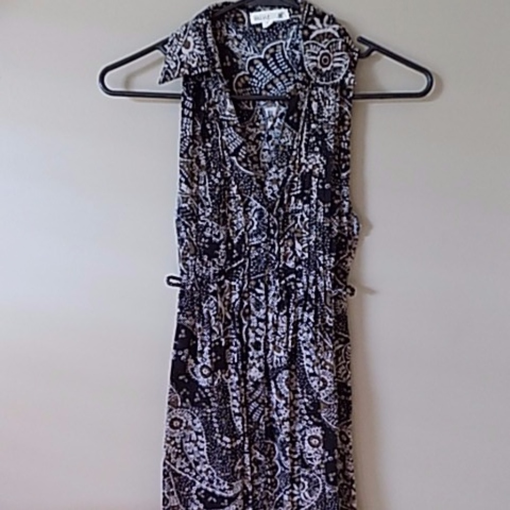 Collared Patterned Tank Top with Tie Back
