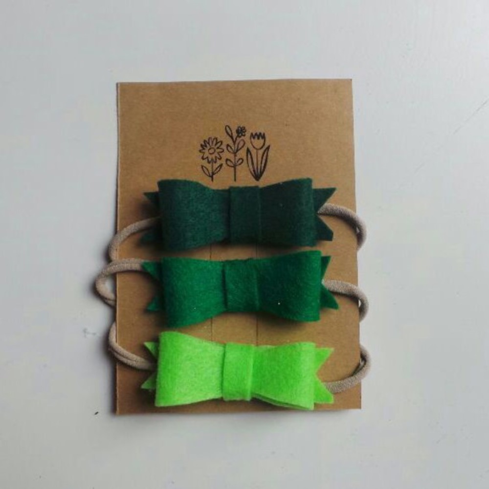 "Green with Envy" Bow Headband Set