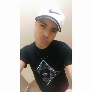 Meet your Posher, Jonatan