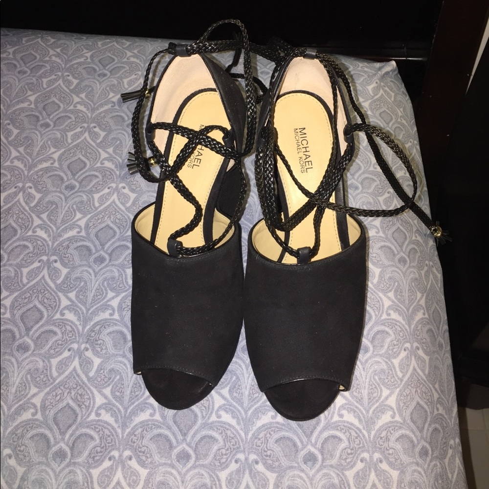 Shoes new
