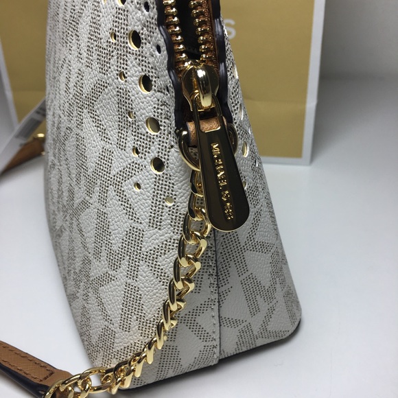 SOLDNEW MICHAEL KORS VANILLA CROSSBODY - Picture 6 of 8