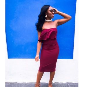 Bandeau frill midi dress burgundy from Missguided