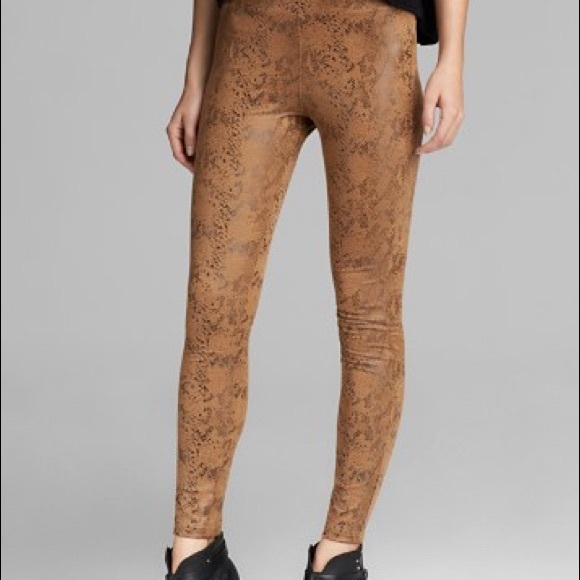 hue python print tights