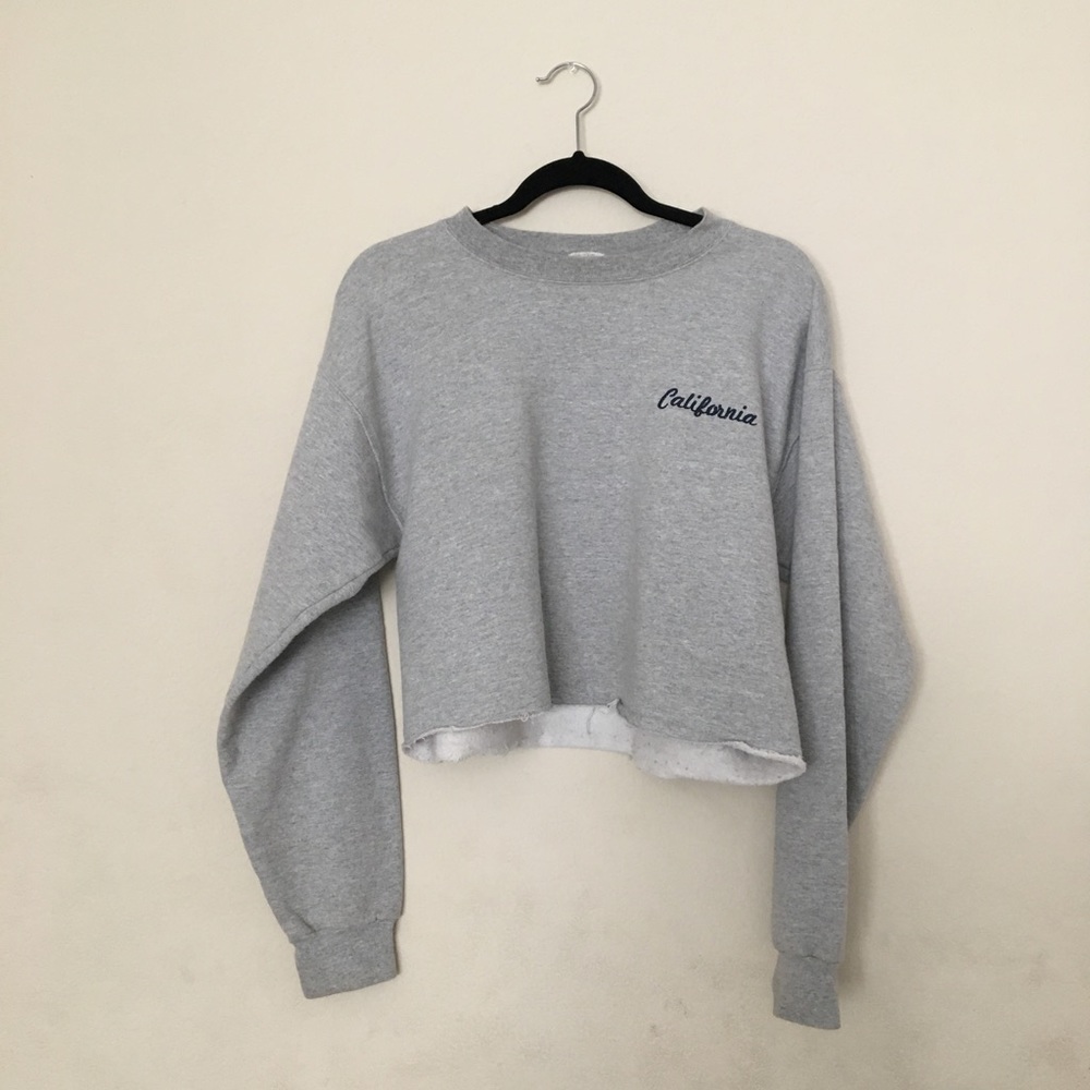 Brandy Melville Cropped Crewneck