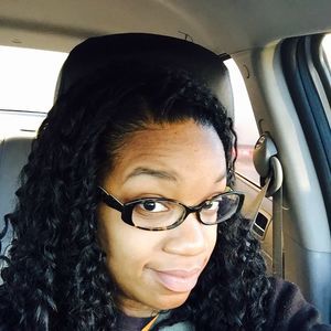 Meet your Posher, Michelle